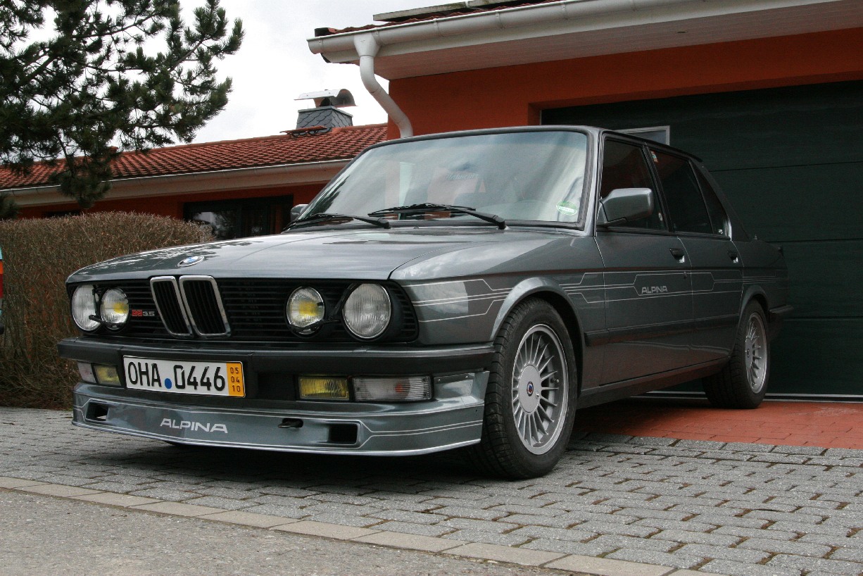 Alpina_B905.jpg